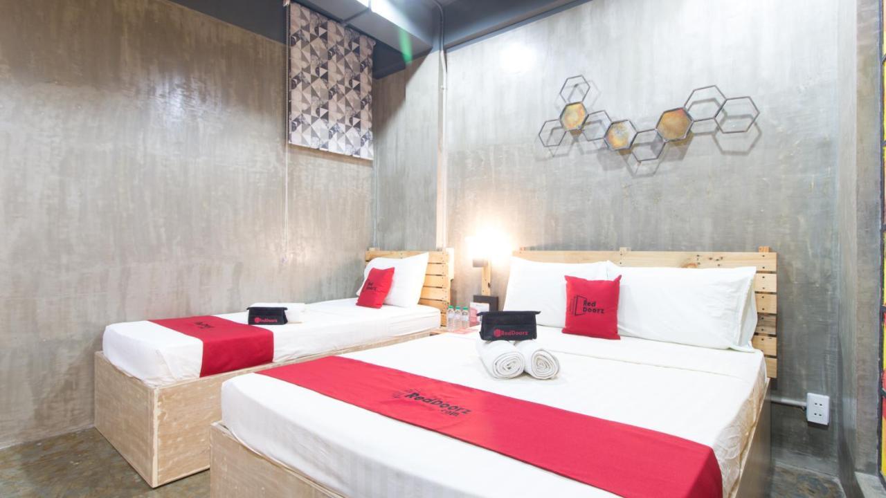 Reddoorz Plus @ Taft North Mandurriao Iloilo City Eksteriør billede