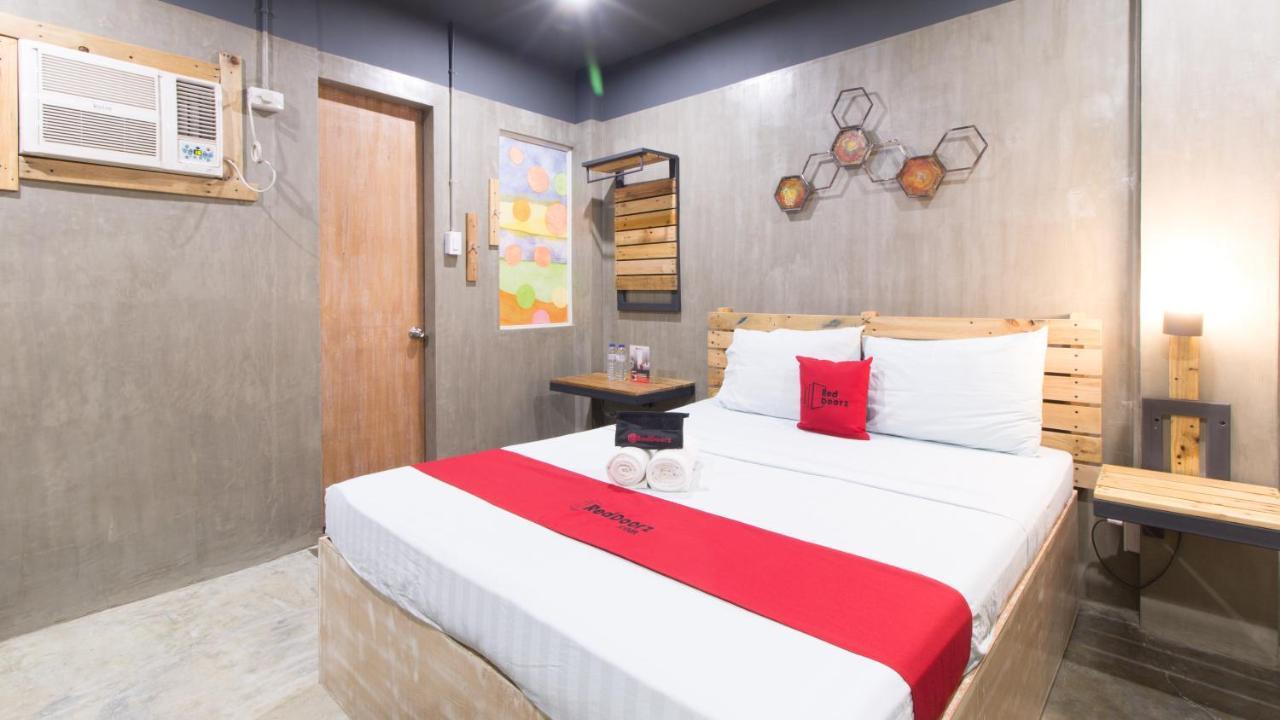 Reddoorz Plus @ Taft North Mandurriao Iloilo City Eksteriør billede