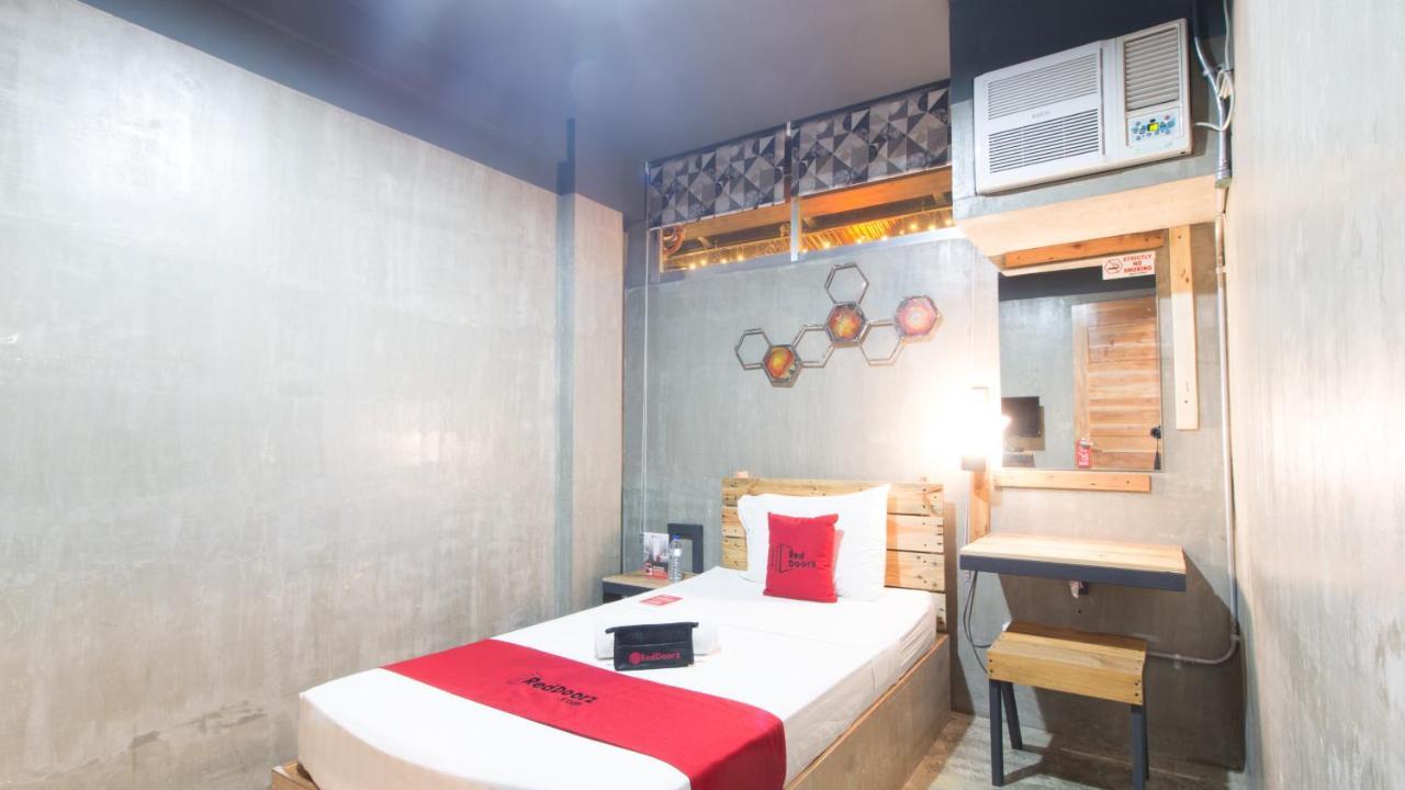 Reddoorz Plus @ Taft North Mandurriao Iloilo City Eksteriør billede