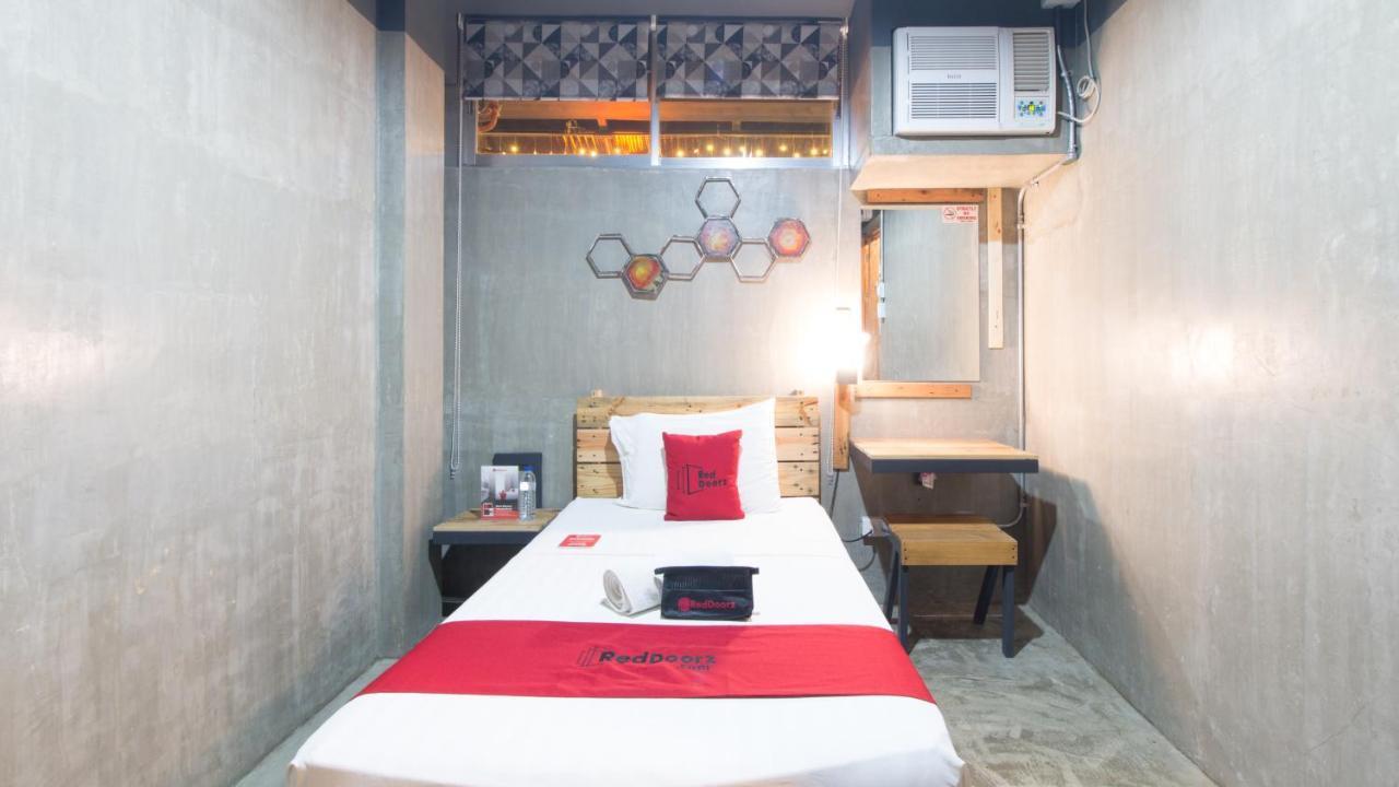 Reddoorz Plus @ Taft North Mandurriao Iloilo City Eksteriør billede
