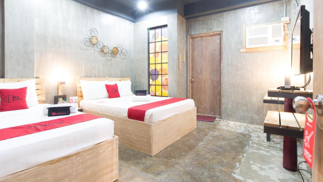Reddoorz Plus @ Taft North Mandurriao Iloilo City Eksteriør billede
